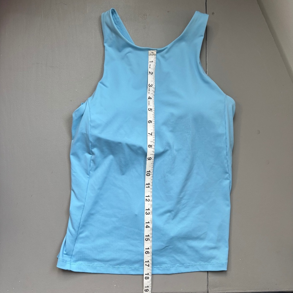 EUC Athleta Lightning Support Top Robin’s Egg Blue Novella Blue S Yoga Pilates - Picture 5 of 8